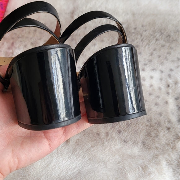 Tory Burch Black Kira Block Heel Calf Leather Sandals, Size 6.5 - Picture 9 of 14